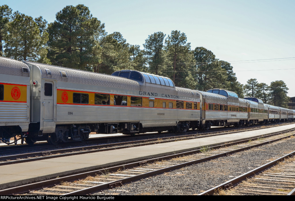 Grand Canyon Railway Dome cars